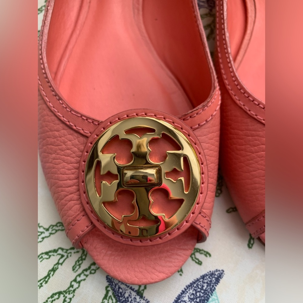 Tory Burch pink flats size